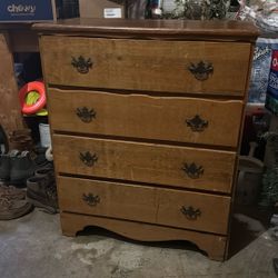 4 Drawer Wooden Dresser