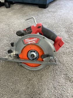 Milwaukee M18 fuel  circular  saw