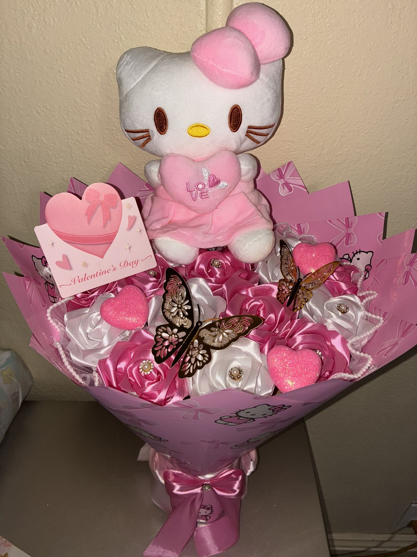 Eternal Roses / Rosas Eternas / Hello Kitty Bouquet/ Valentines