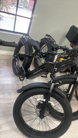 600 OTD for fat tire Ebike 1 year warranty Trekcraze clearance sale