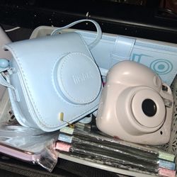 Two For Twenty The White One Has A Little Piece Missing On The Flash But Does Not Effect Anything 