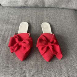 Women’s Flats Size 9