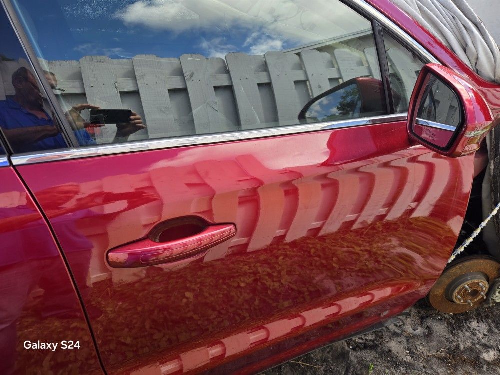 Puertas Del Lado Derecho Para LINCOLN MKC 2015- 2019