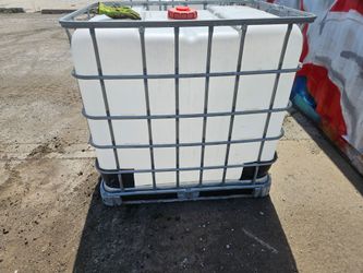 Water totes