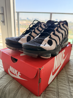 Nike Air VaporMax Plus "Black White"  - No Box