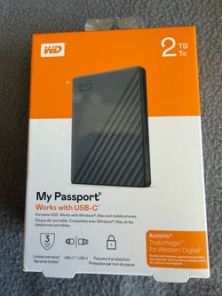 WD 2TB My Passport Portable Hard Drive, Works with USB-C and USB-A, Windows PC, Mac, Chromebook, Gaming Consoles, and Mobile Devices, Backup Software 