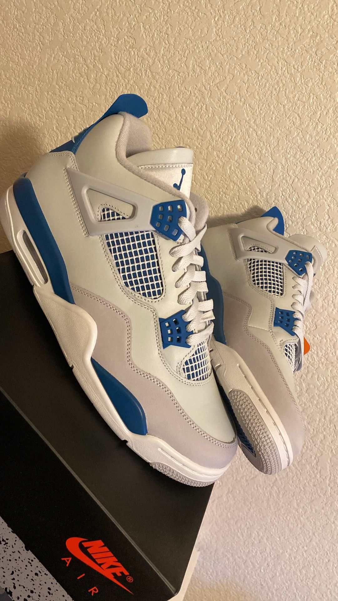 Jordan 4 “MILITARY BLUE” DS 11M
