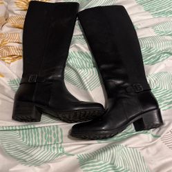 Boots Black High Size 7m