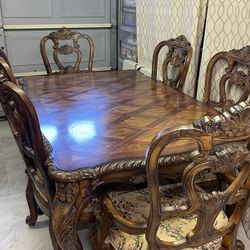 Dining Table W/6 Chairs 2 Leafs