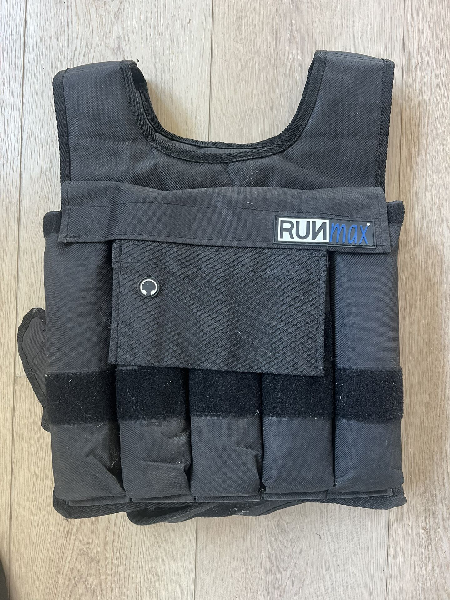 Weighted Workout Vest - RUNmax 40 LBS Adjustable Weighted Vest for Men and Women