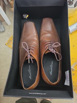 Kenetth Cole Shoes Size 10 M