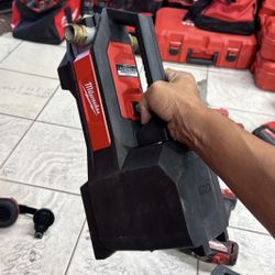 Milwaukee M18 Cordless Transfer Pump Tool Only