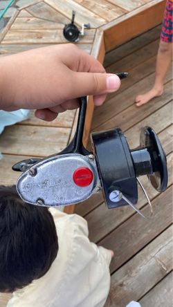 Fishing reel