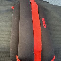 5LB wrists and ankle weights