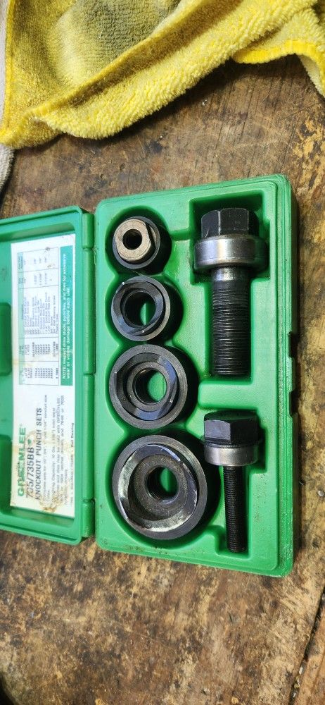 Greenlee Knockout set