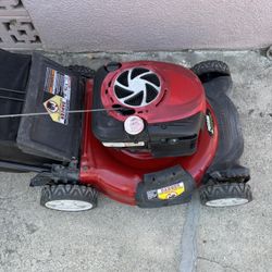 Craftsman Push Mower Perfectly Working Condition Tested Before Buy It.  160$$ Cash 
