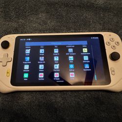 Logitech G Cloud - Handheld Gaming