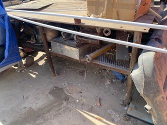 Welding table