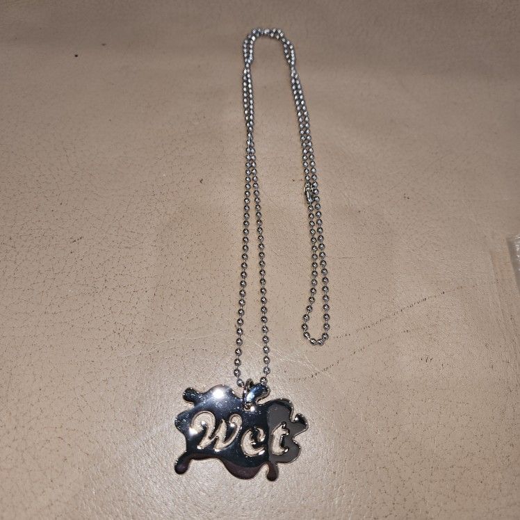 Wet Charm On Necklace Get Wet!