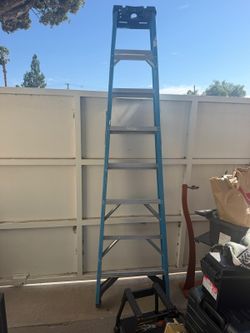 Werner 8-Ft Fiberglass A-Frame Stepladder – Professional Contractor Ladder