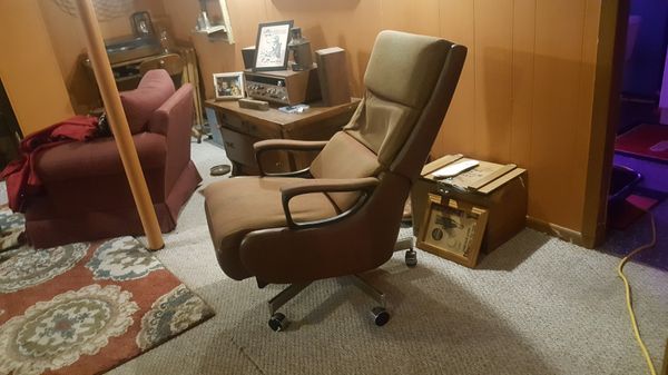 Vintage 1970s Lazy Boy Reclining Office Chair Leather Retro Cool