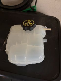 2015 Chevy Cruze coolant reservoir tank