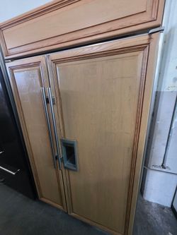 48" SUB ZERO PANEL READY REFRIGERATOR