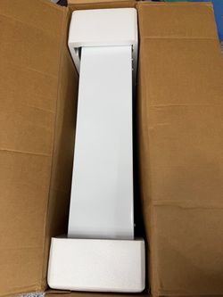 BNIB - GE RightHeight Laundry Riser