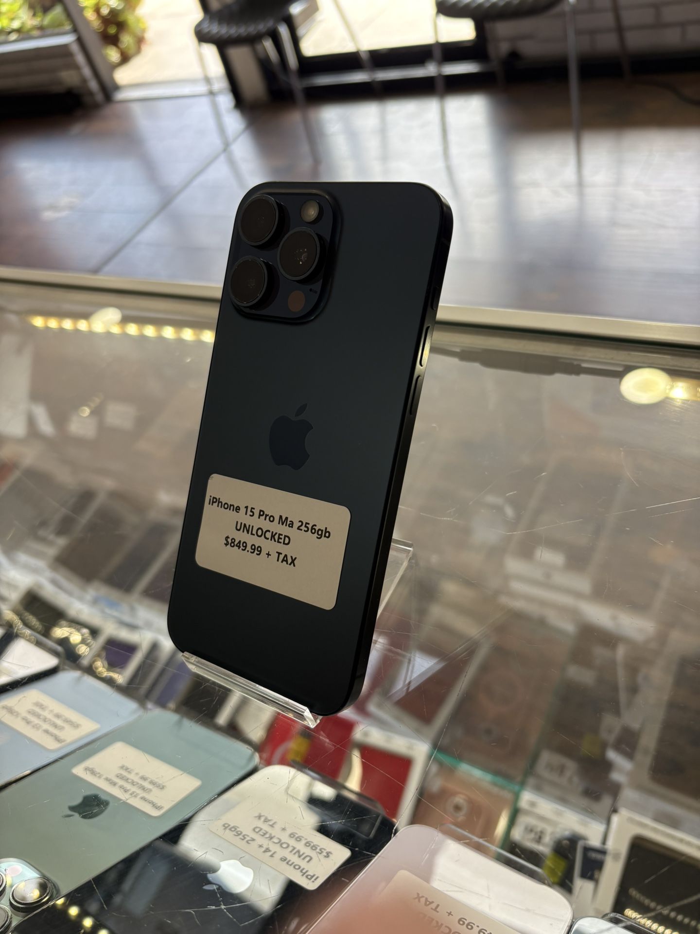 iPhone 15 Pro Max 256gb Unlocked