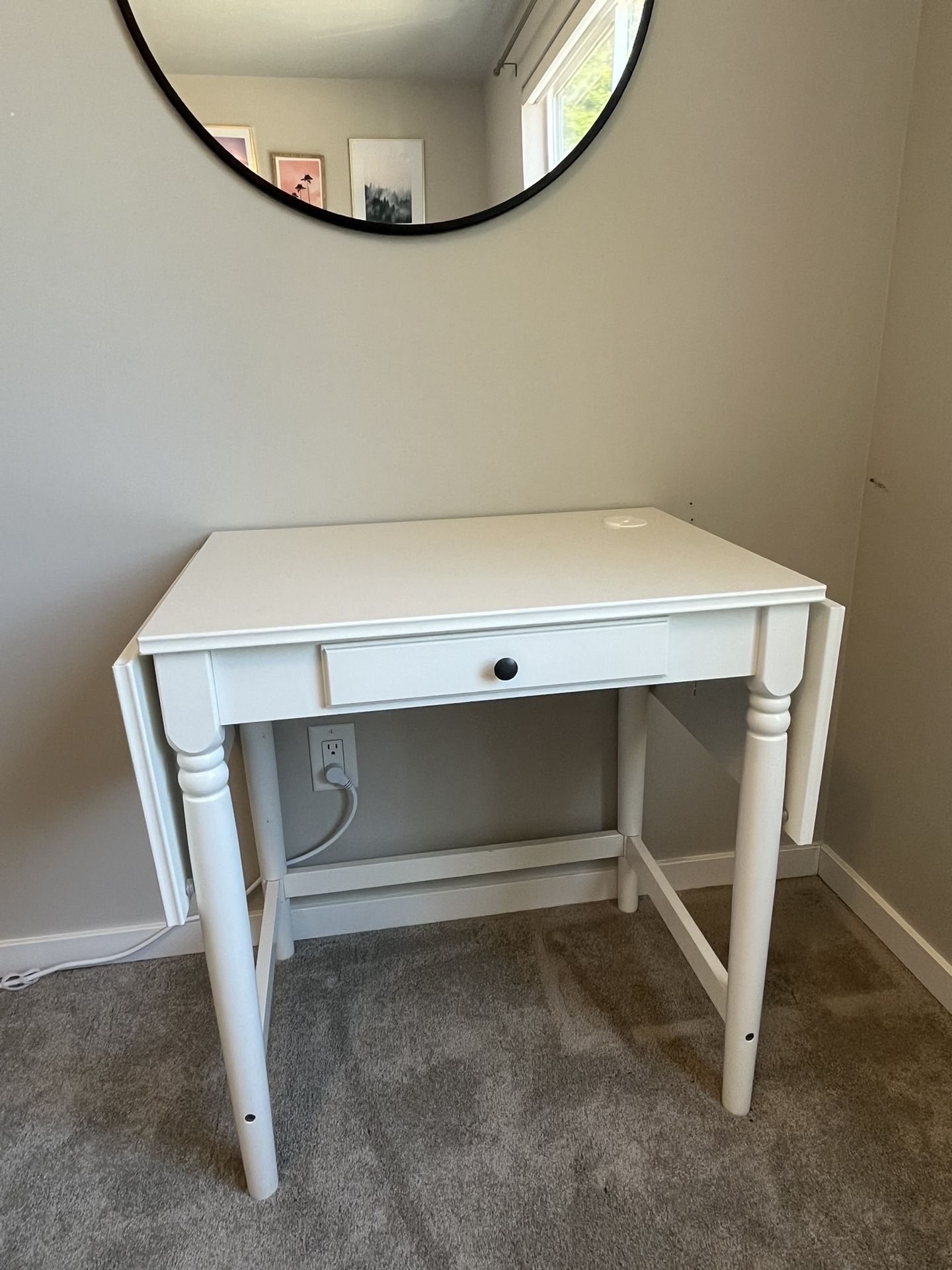 IKEA Desk - Small Computer or Writing Desk