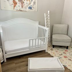 Nursery/Toddler Room Essential 6 Item Set 
