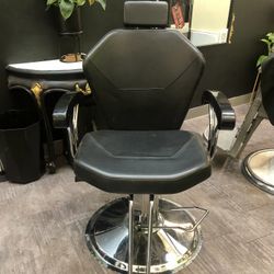 Barber / Salon / Tattoo Leather Chair Hydraulic Recliner (Black & Chrome) 
