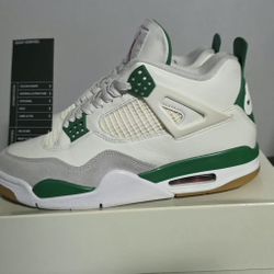 Jordan Retro 4 SB Pine Green