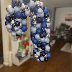 Ornament Candy Cane Wreaths