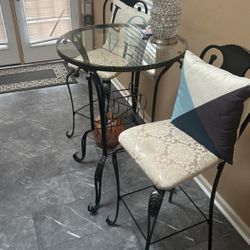 Table Chair Set 