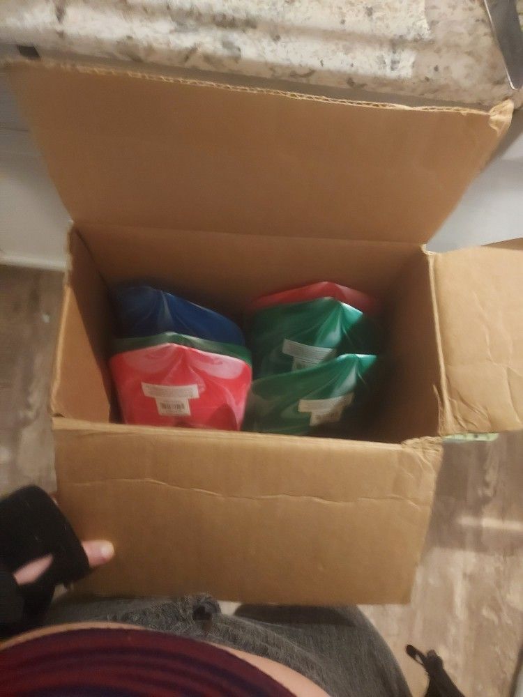 Box of 6 New Kids Shovels 