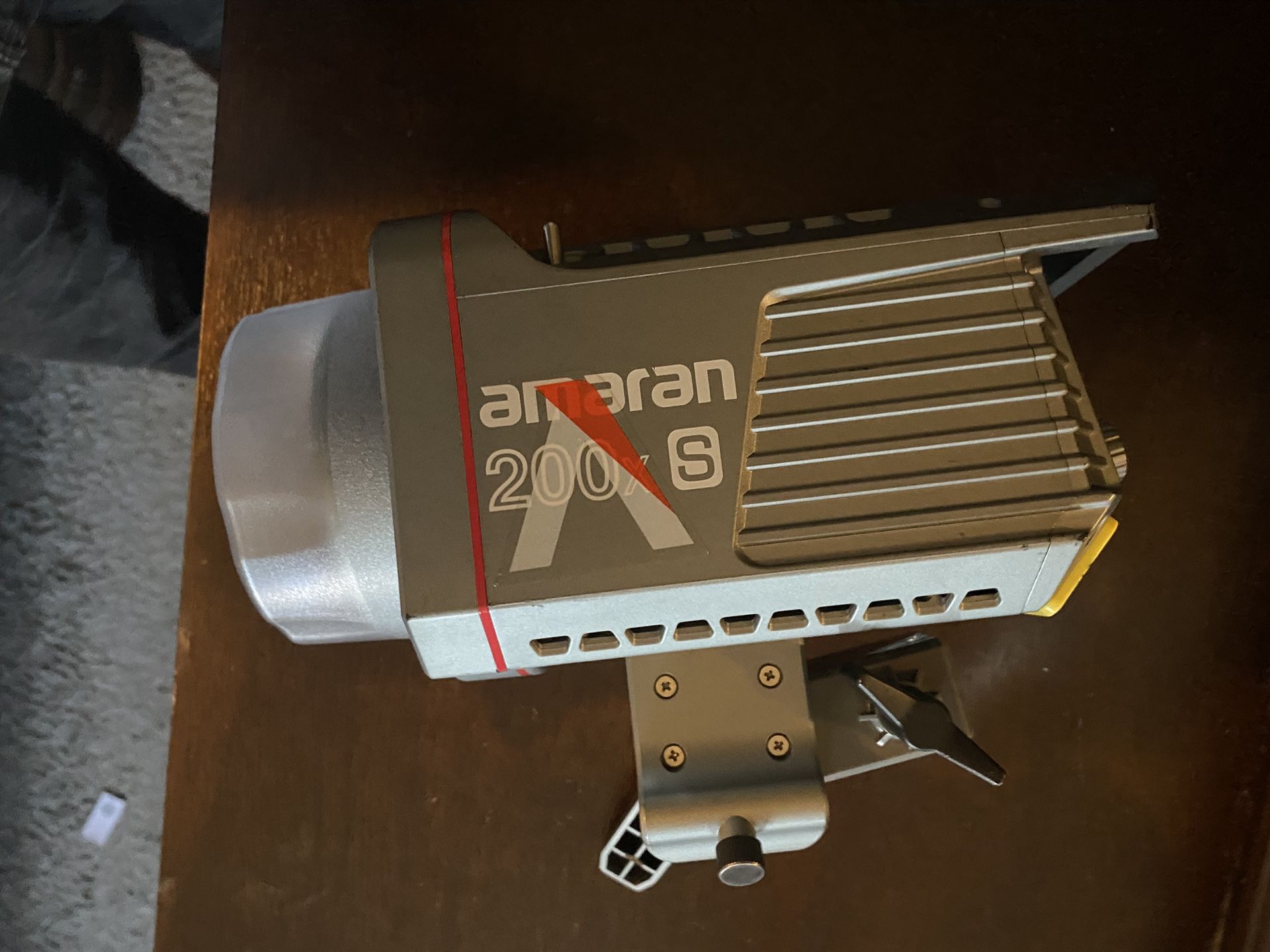 Amaran 200Xs
