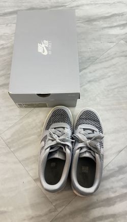 Nike Air Force 1 - Gray 