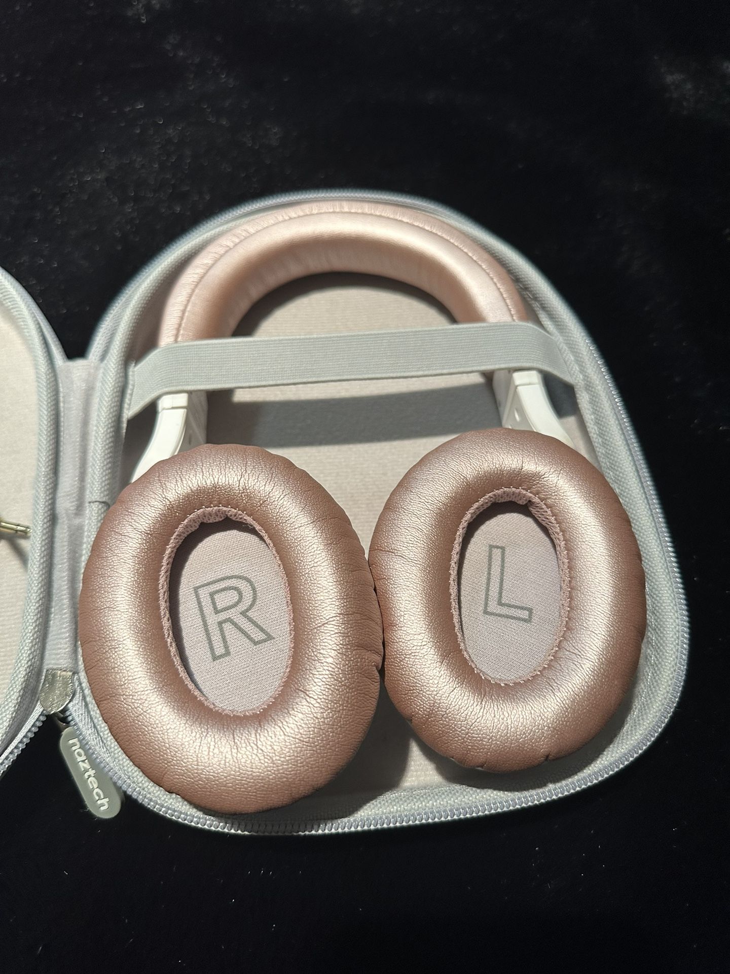 Naztech i9 Bluetooth Wireless Headphones