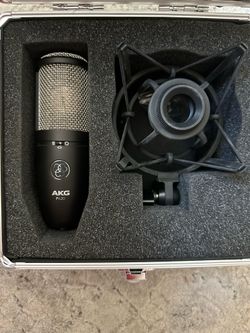AKG P420 Condenser Microphone with Case - Used Once Like New