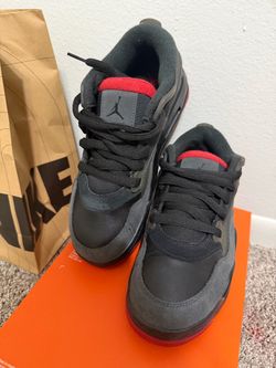 AIR JORDAN 4 RM  (Nike)
