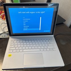 Surface Book 2 