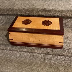 Wooden Jewelry Box 