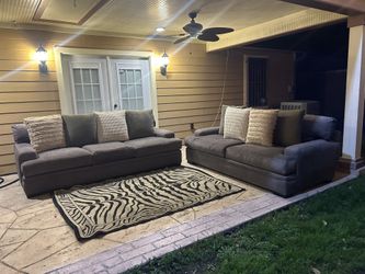 Free Delivery 🚚 Huge Gray Couch Set / Sala Grande Color Gris