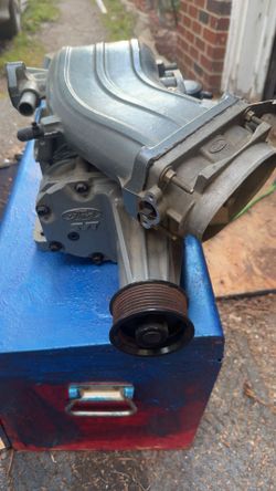 Ford lighting svt supercharger