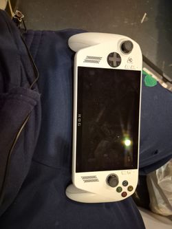 Microsoft Xbox ROG handheld console