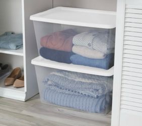 Clear Plastic Storage Bins with White Lids 8 pcs