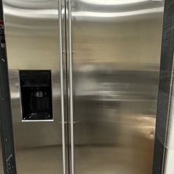 Free General Electric Firdge/Freezer 
