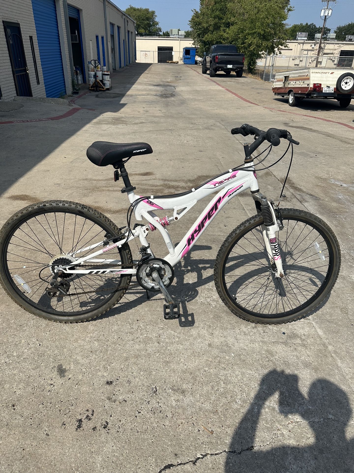 26 inch hyper inspire women's mountain bike