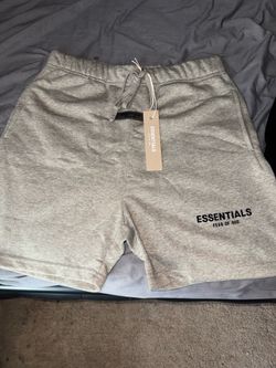 Fear of God ESSENTIALS Fleece Shorts – Heather Gray | Size M | New with Tags